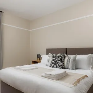 https://bnb-the-turf.cardiffhotelswales.com
