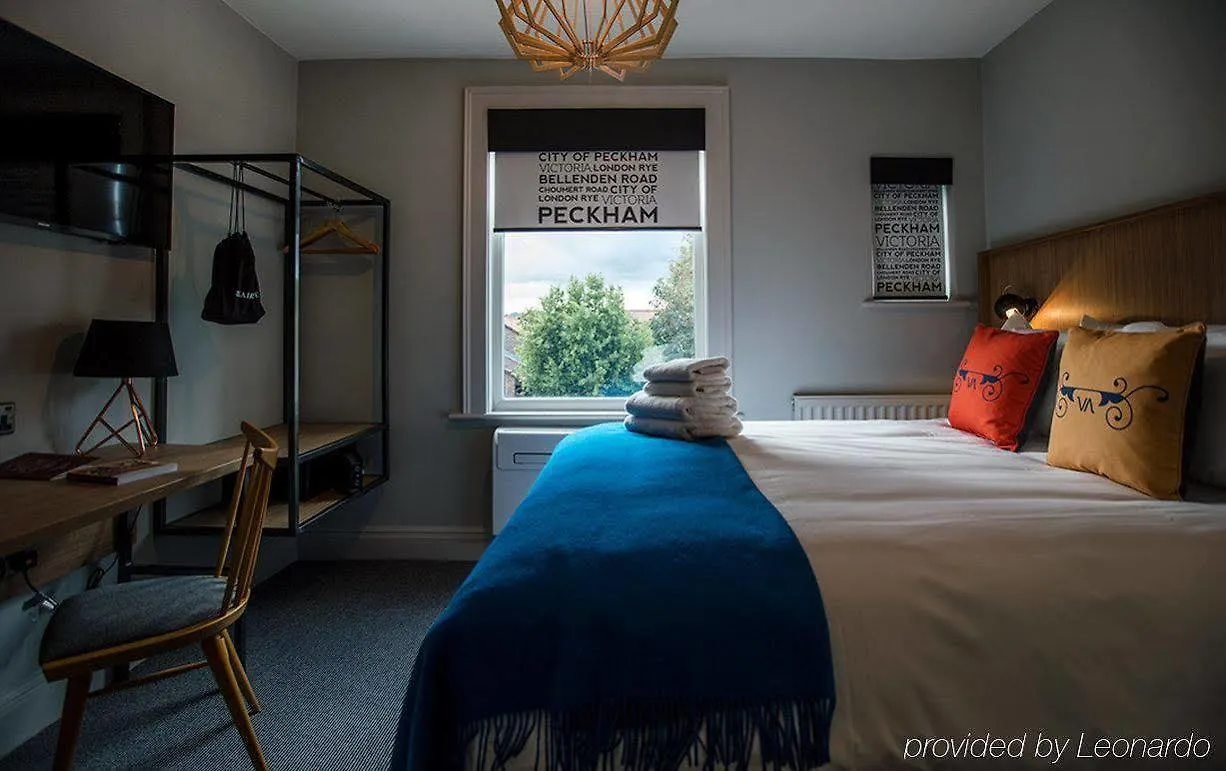Victoria Inn London 2*,  United Kingdom
