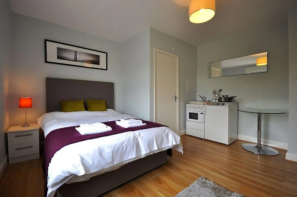 Victoria Inn Londýn 2*,