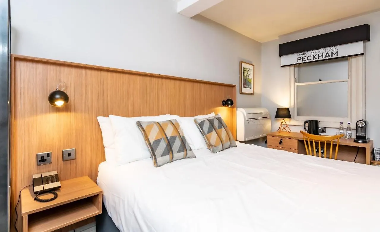 לונדון Victoria Inn